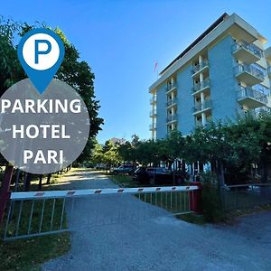 Hotel Pari